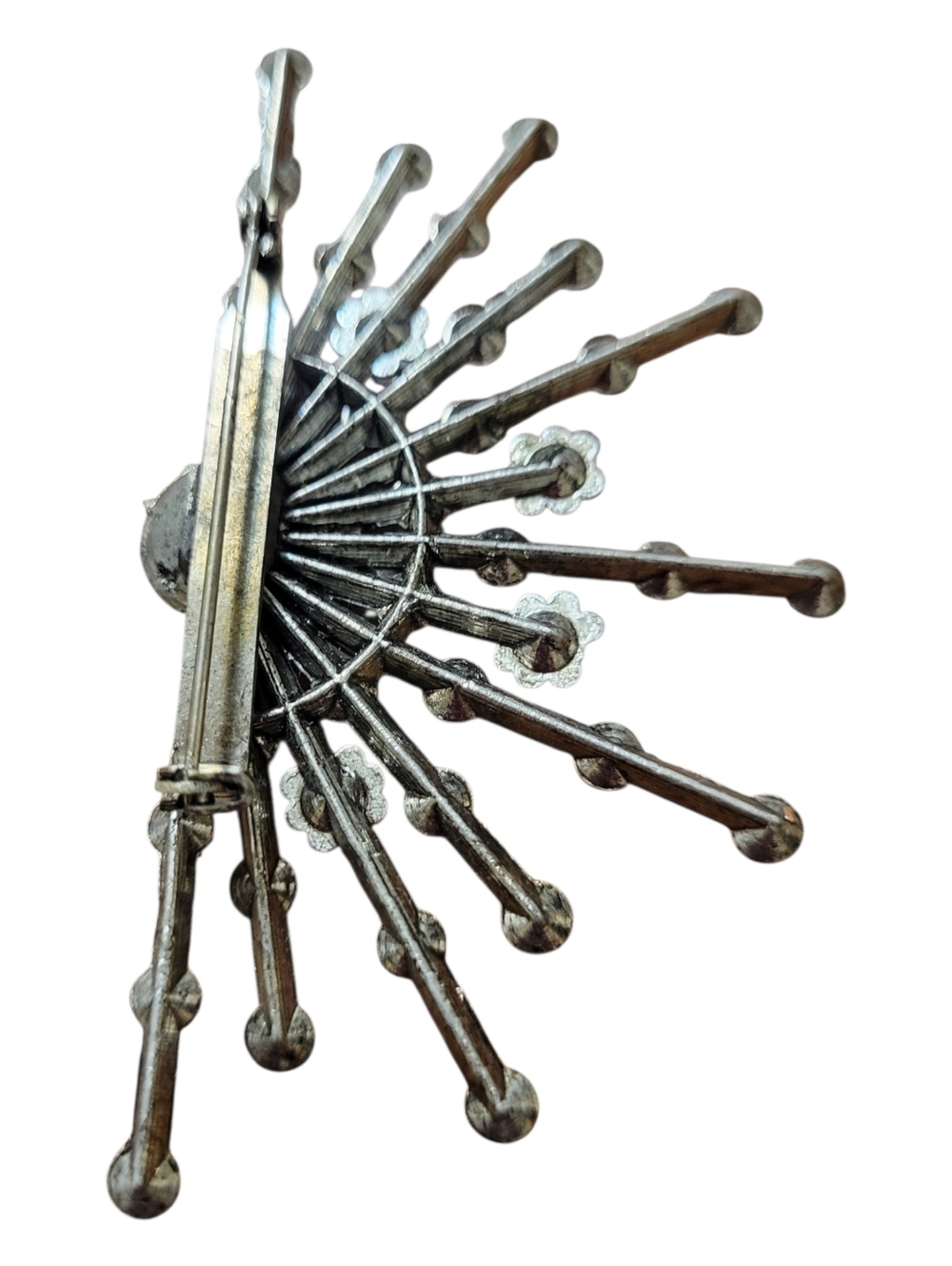 Vintage Art Deco Sunburst Brooch - Picture 5 of 6